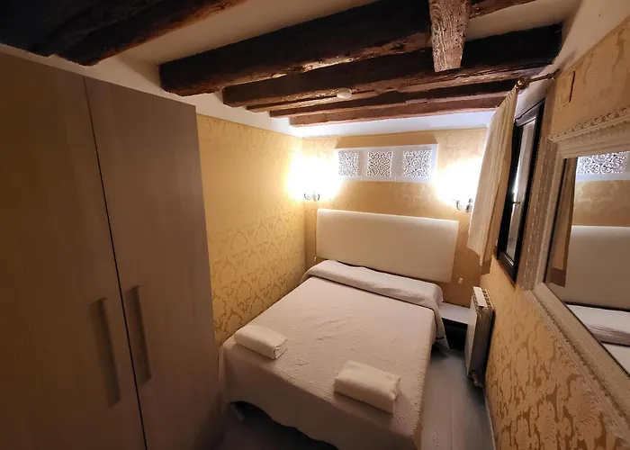 Lägenhet Otto House